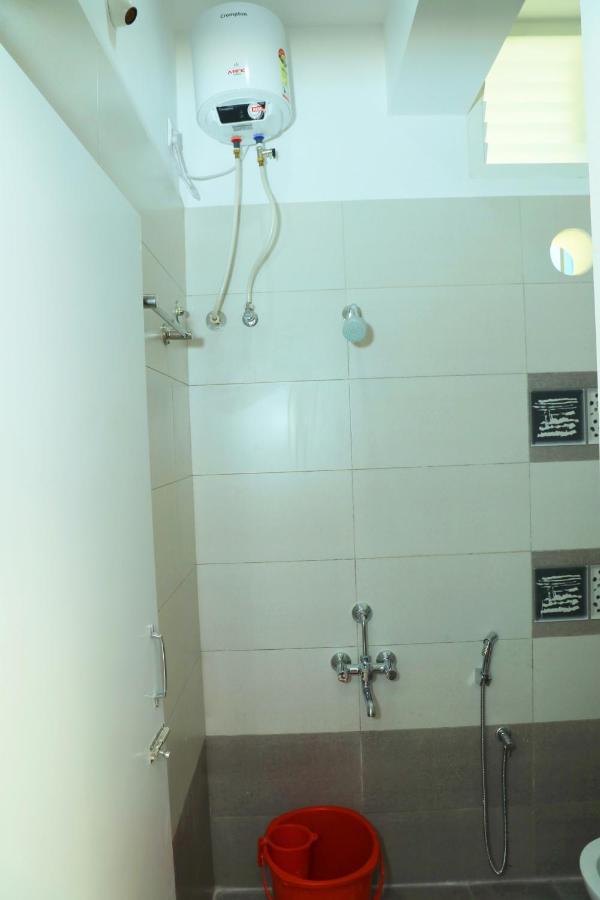 Lia'S Homestay Pondichéry Extérieur photo
