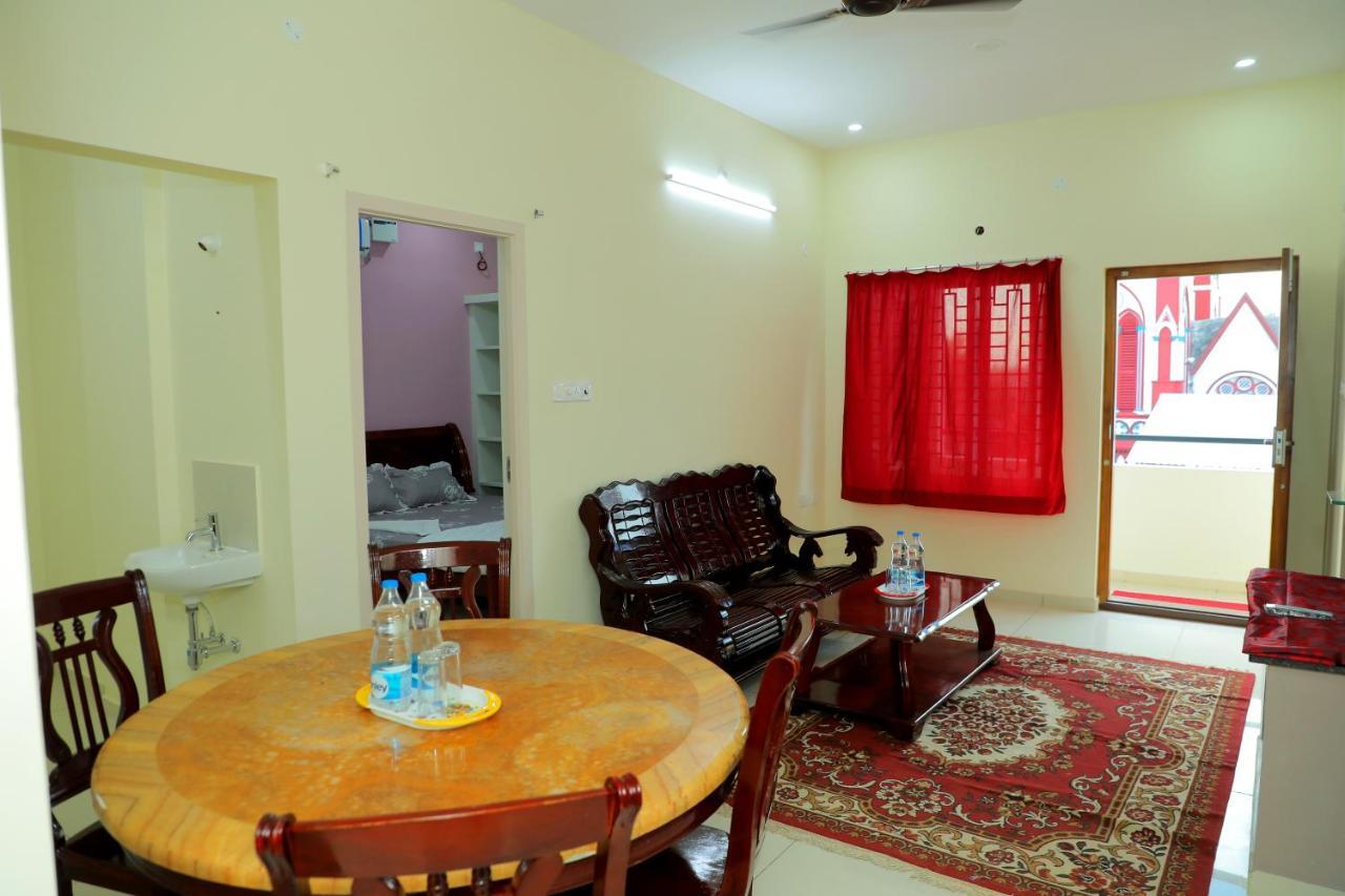 Lia'S Homestay Pondichéry Extérieur photo
