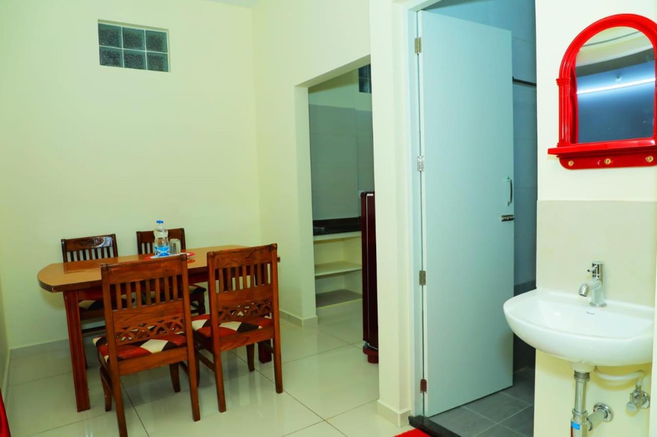 Lia'S Homestay Pondichéry Extérieur photo
